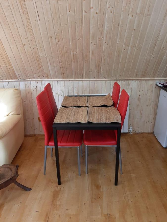 Cabana Din Livada Pucioasa Kültér fotó